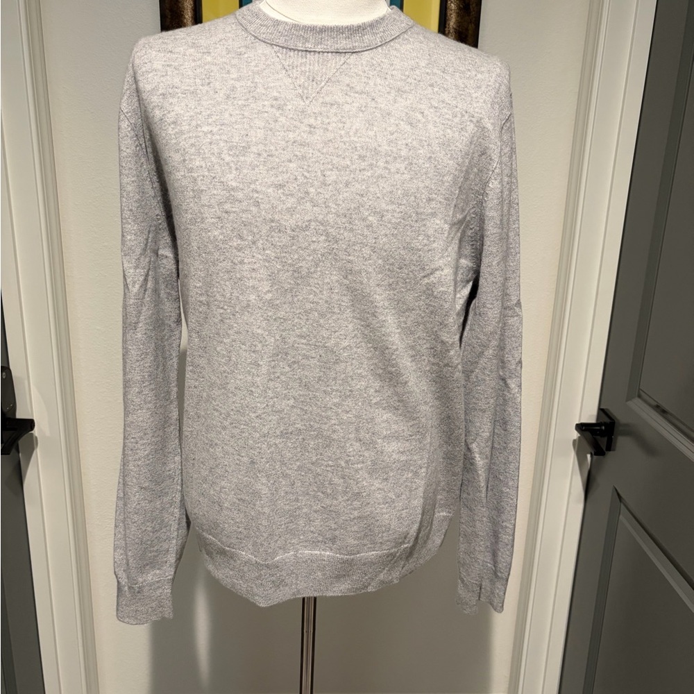 Banana Republic Light Gray Mens Cashmere Crewneck Sweater